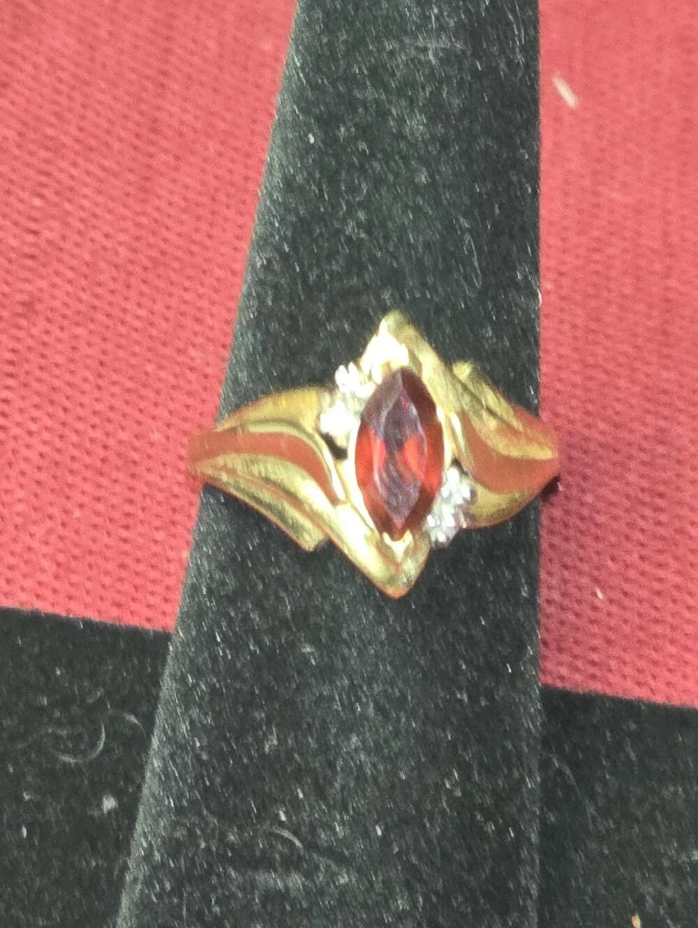 Size 7.5 10k Y/W Gold .04ctw Diamonds Garnet Bypass Ring 2.7g